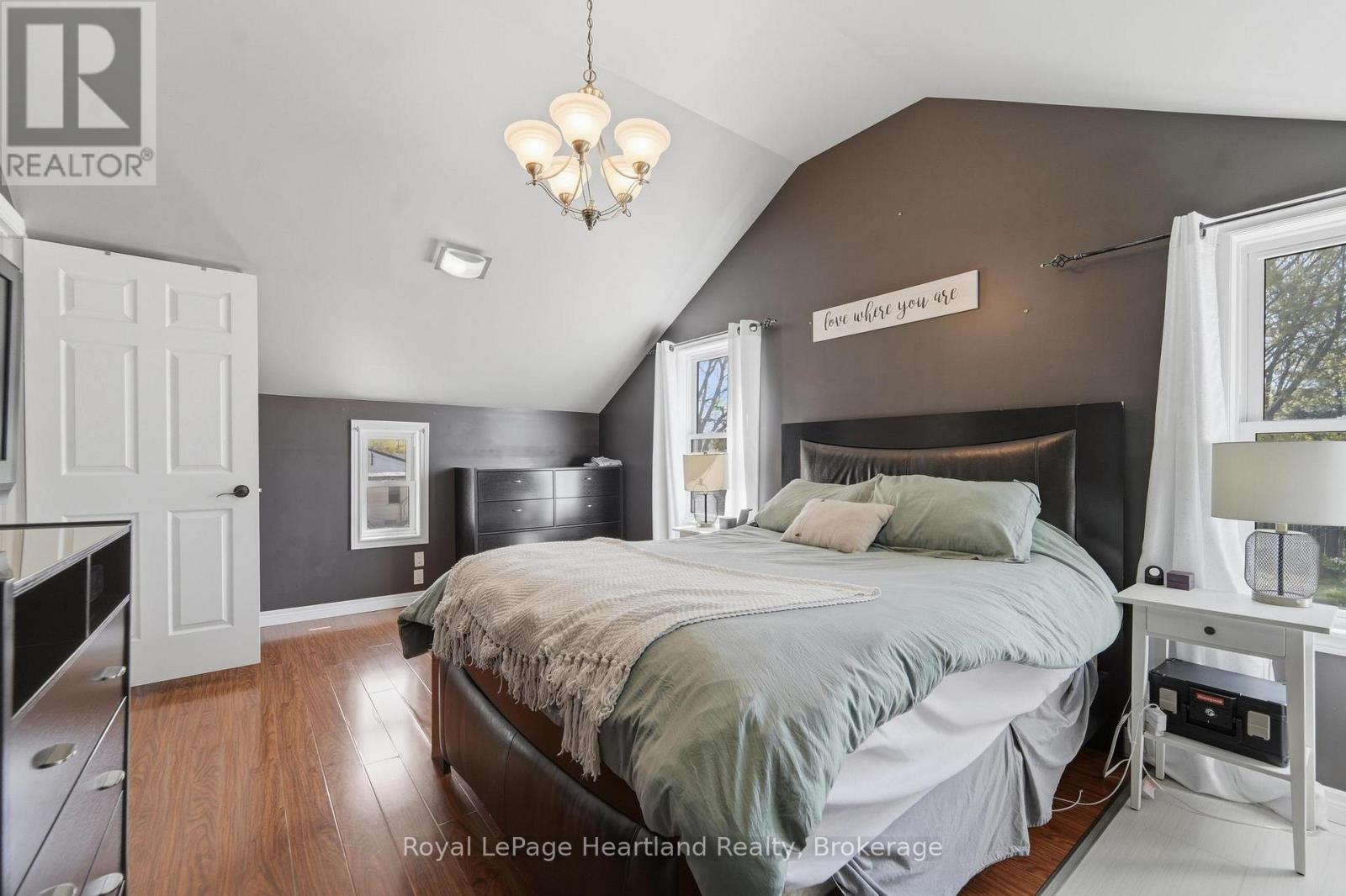 128 Eldon Street, Goderich (Goderich (Town)), ON - Indoor Photo Showing Bedroom