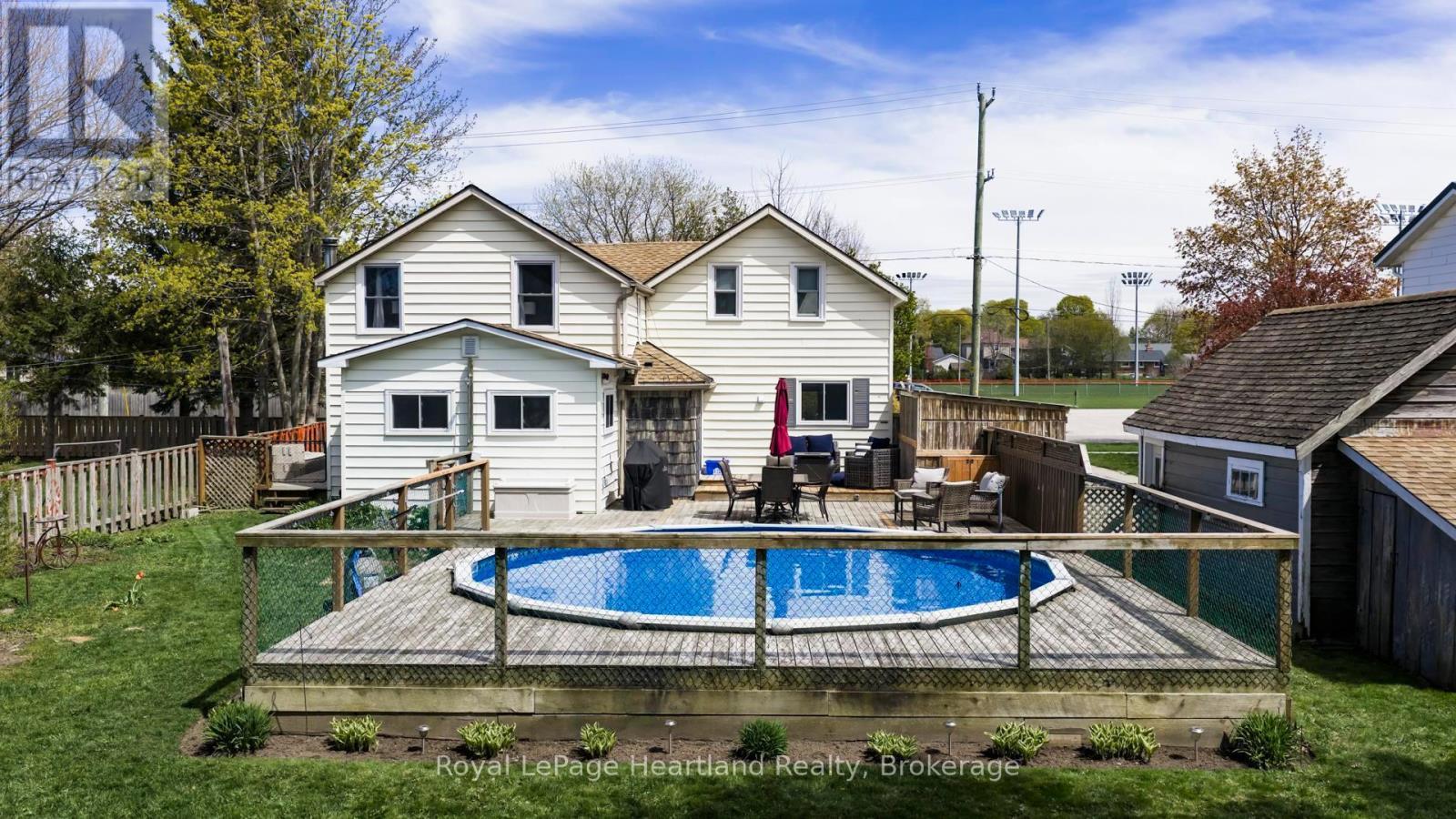 128 Eldon Street, Goderich (Goderich (Town)), ON - Outdoor