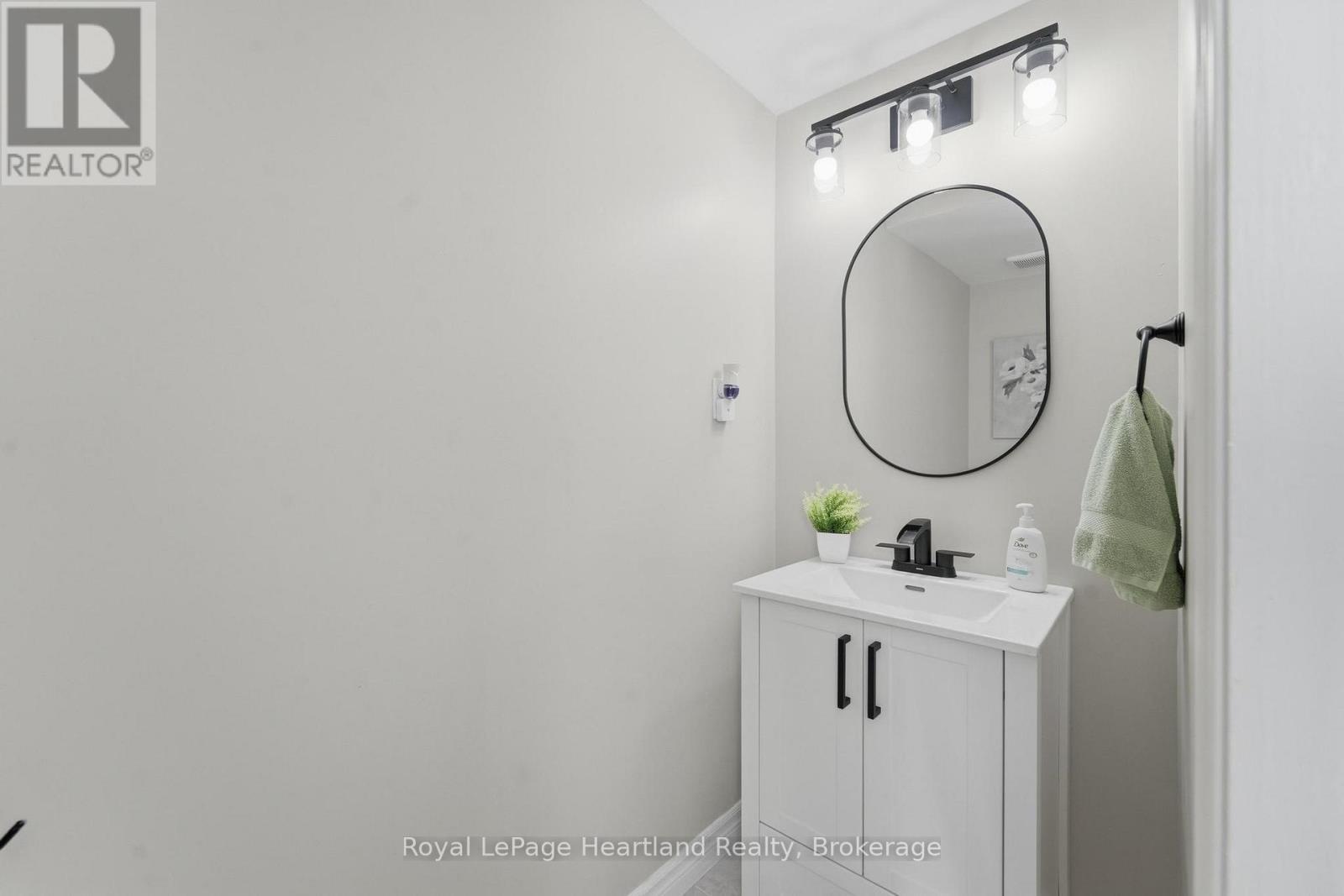 128 Eldon Street, Goderich (Goderich (Town)), ON - Indoor