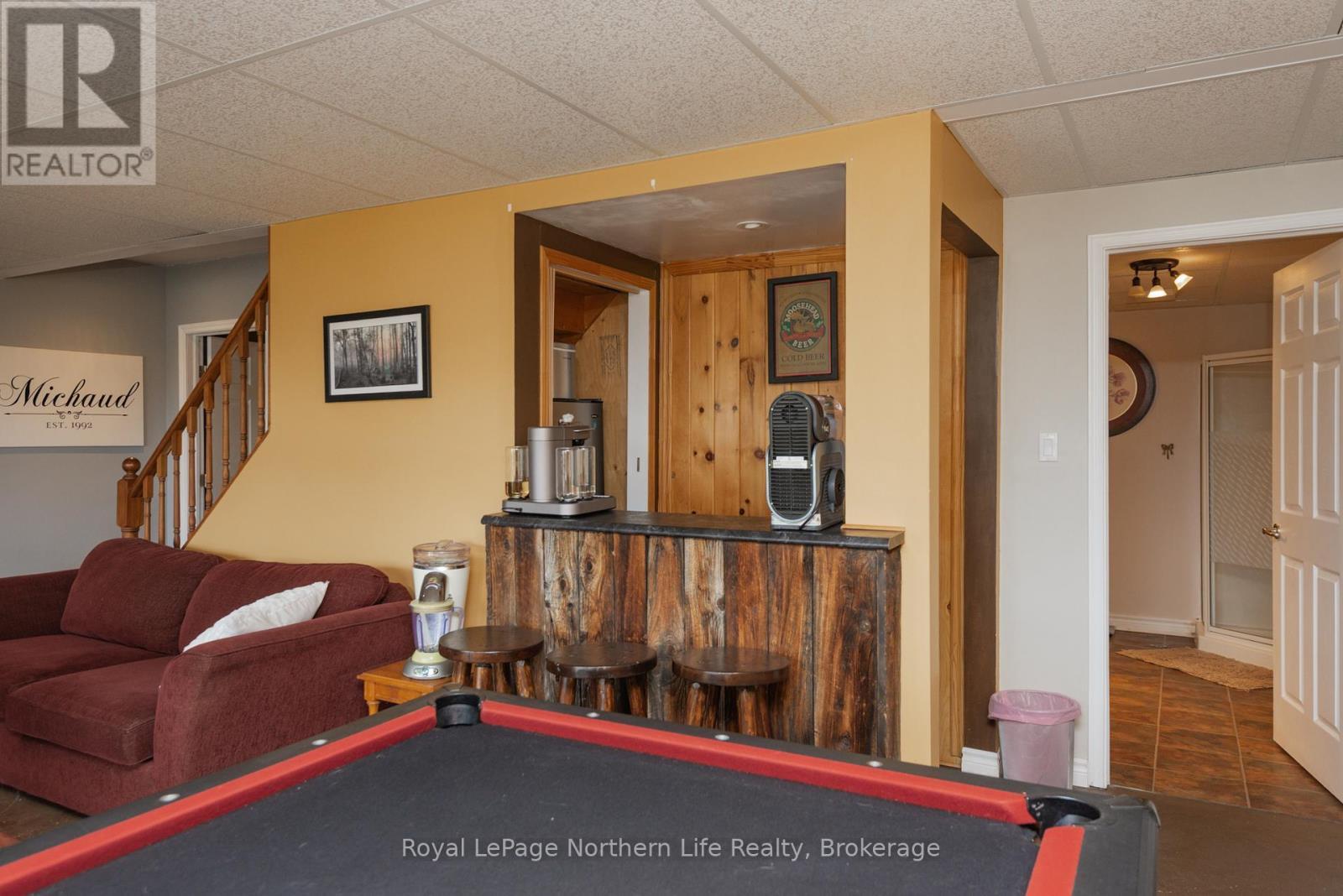 1055E Argo Run, Mattawan, ON - Indoor