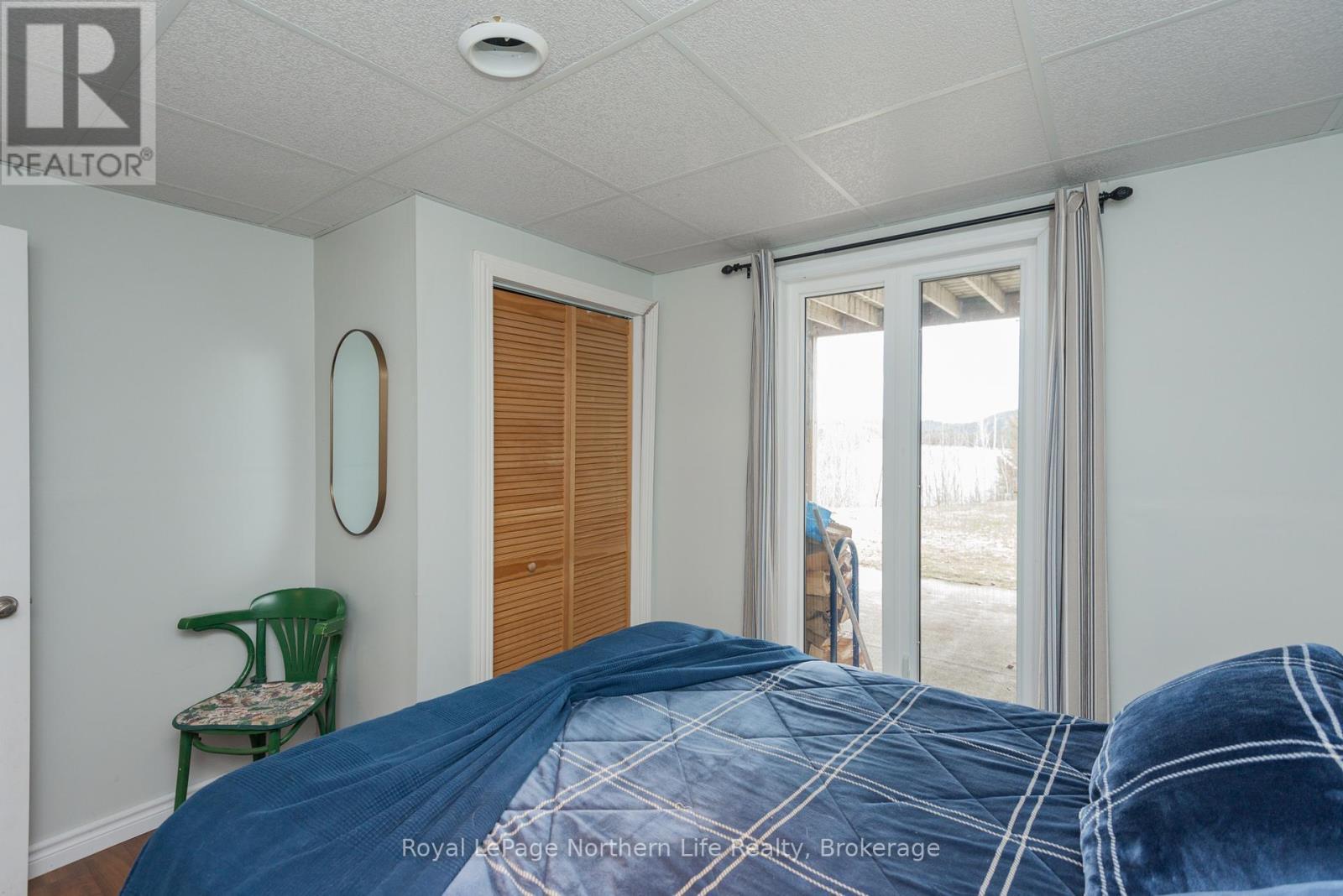 1055E Argo Run, Mattawan, ON - Indoor Photo Showing Bedroom