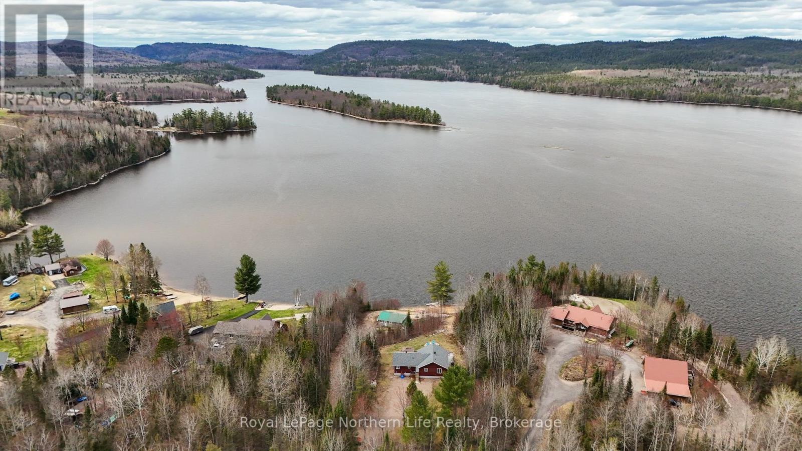 1055E Argo Run, Mattawan, ON - Outdoor With Body Of Water With View