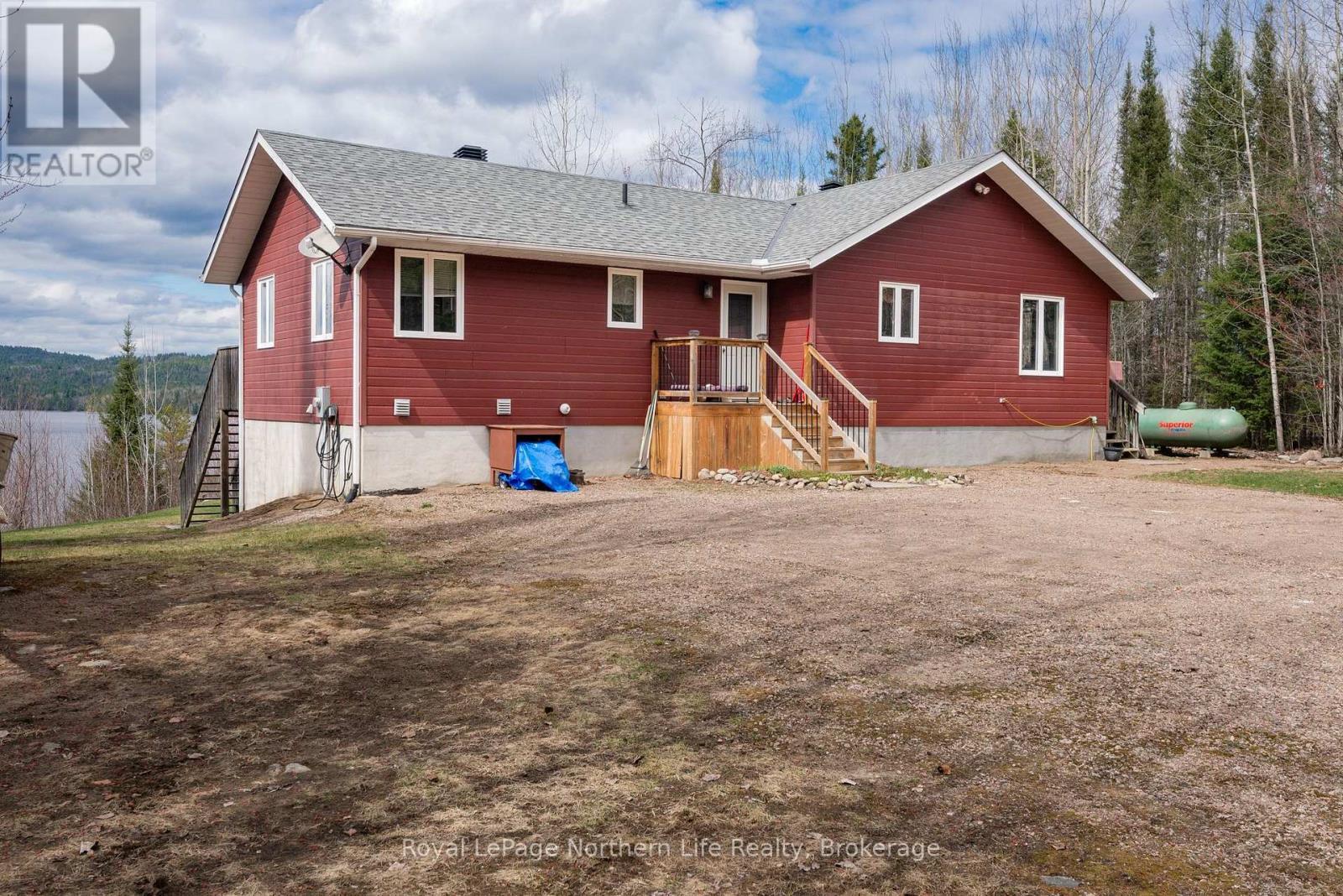 1055E Argo Run, Mattawan, ON - Outdoor