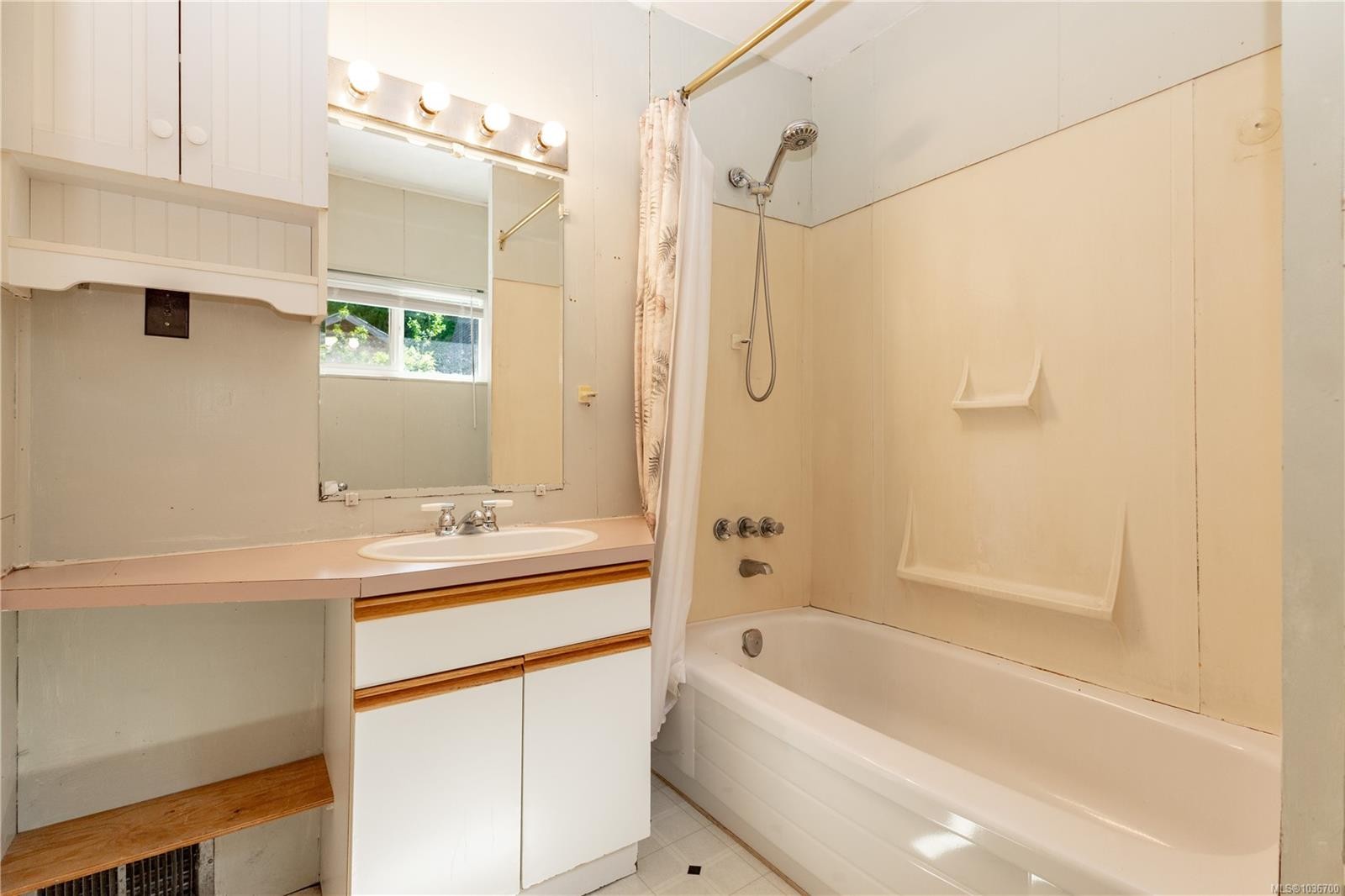 566 Thulin St, Campbell River, BC