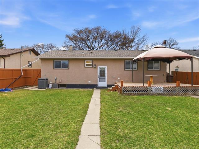 2133 Manitoba Ave, Winnipeg, MB