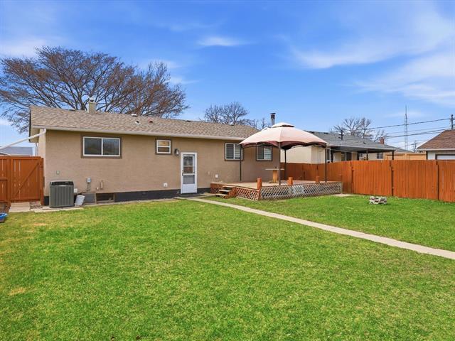 2133 Manitoba Ave, Winnipeg, MB