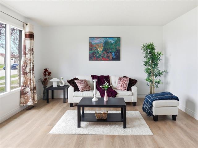 2133 Manitoba Ave, Winnipeg, MB