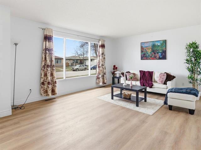 2133 Manitoba Ave, Winnipeg, MB