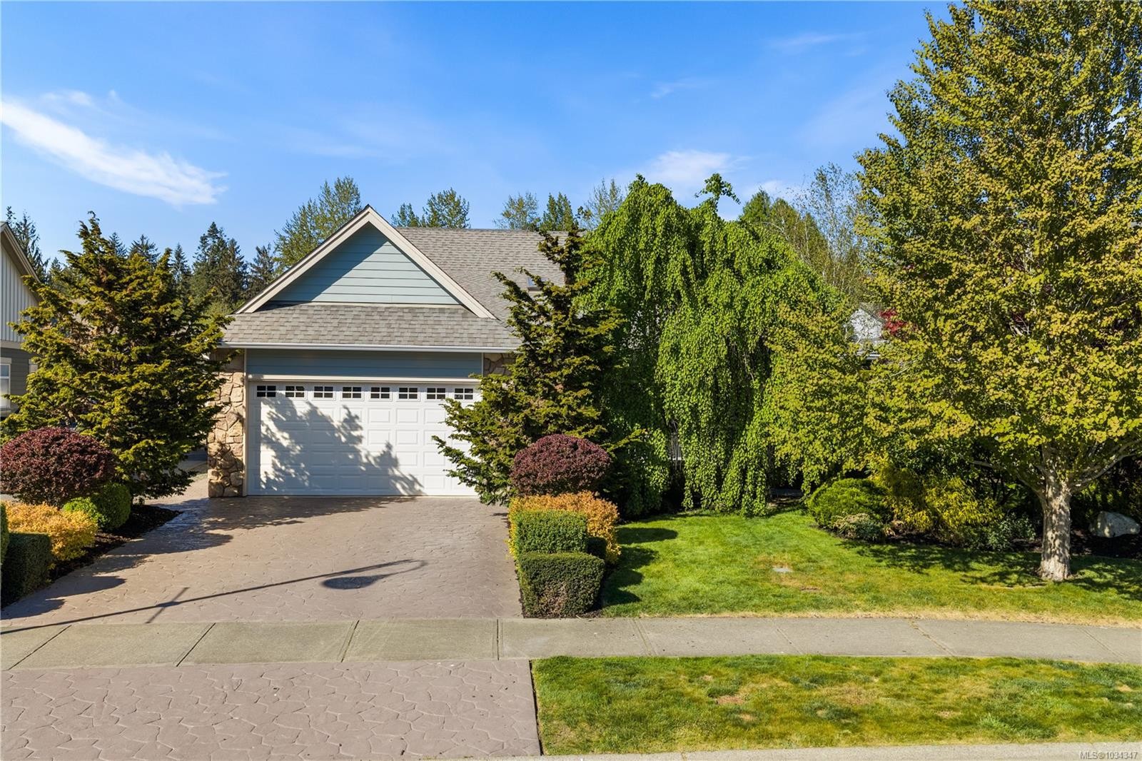 940 Heritage Meadow Dr, Campbell River, BC