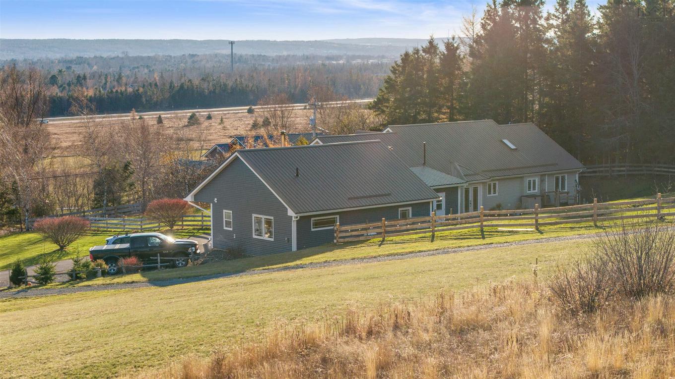 935 Brookside Road, Upper Brookside, NS