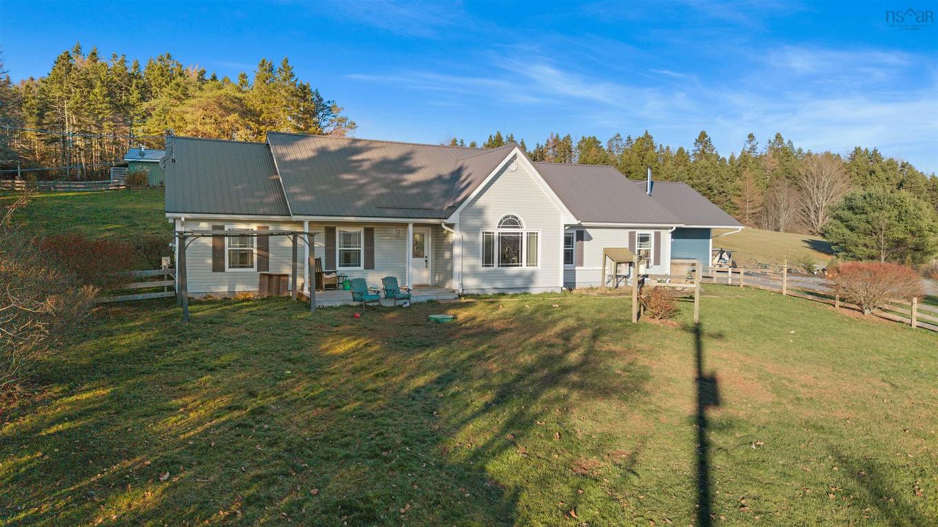 935 Brookside Road, Upper Brookside, NS