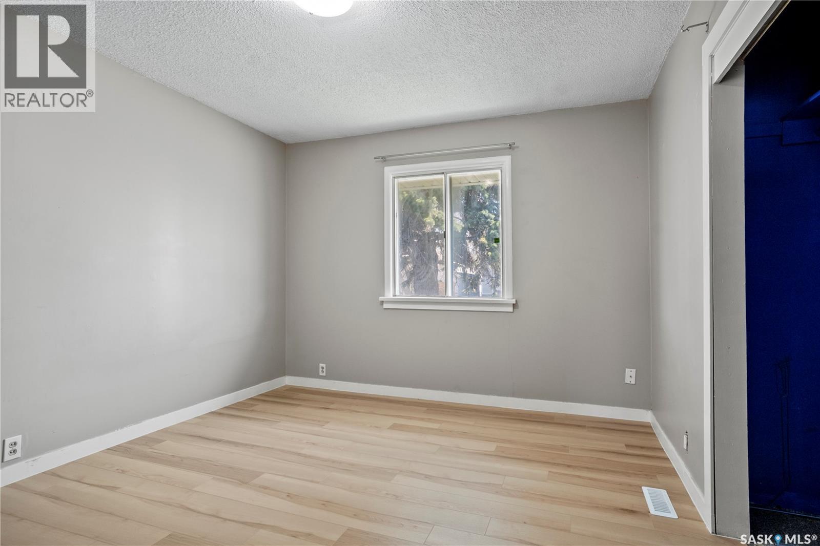 978 Lindsay Street, Regina, SK - Indoor Photo Showing Other Room