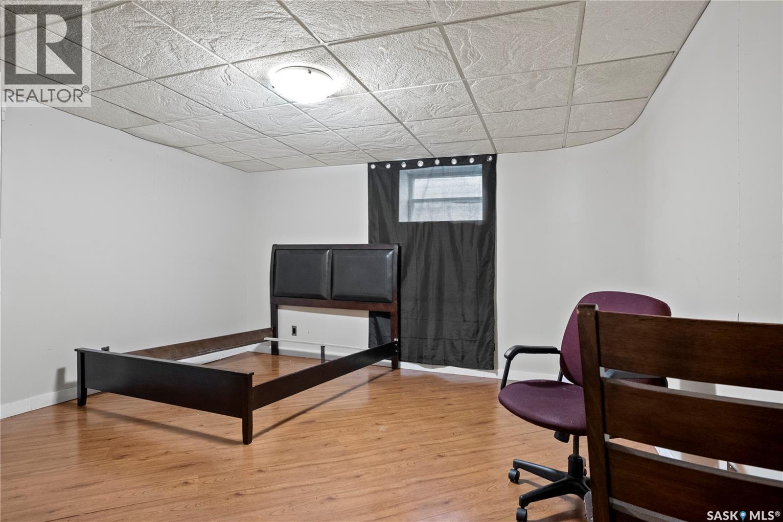 978 Lindsay Street, Regina, SK - Indoor
