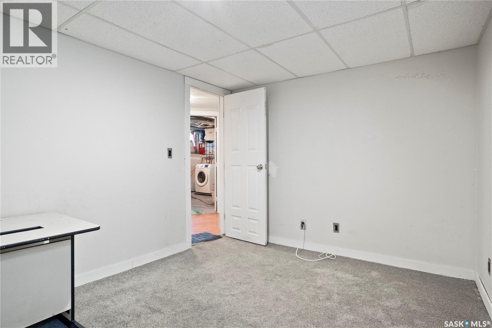 978 Lindsay Street, Regina, SK - Indoor Photo Showing Other Room