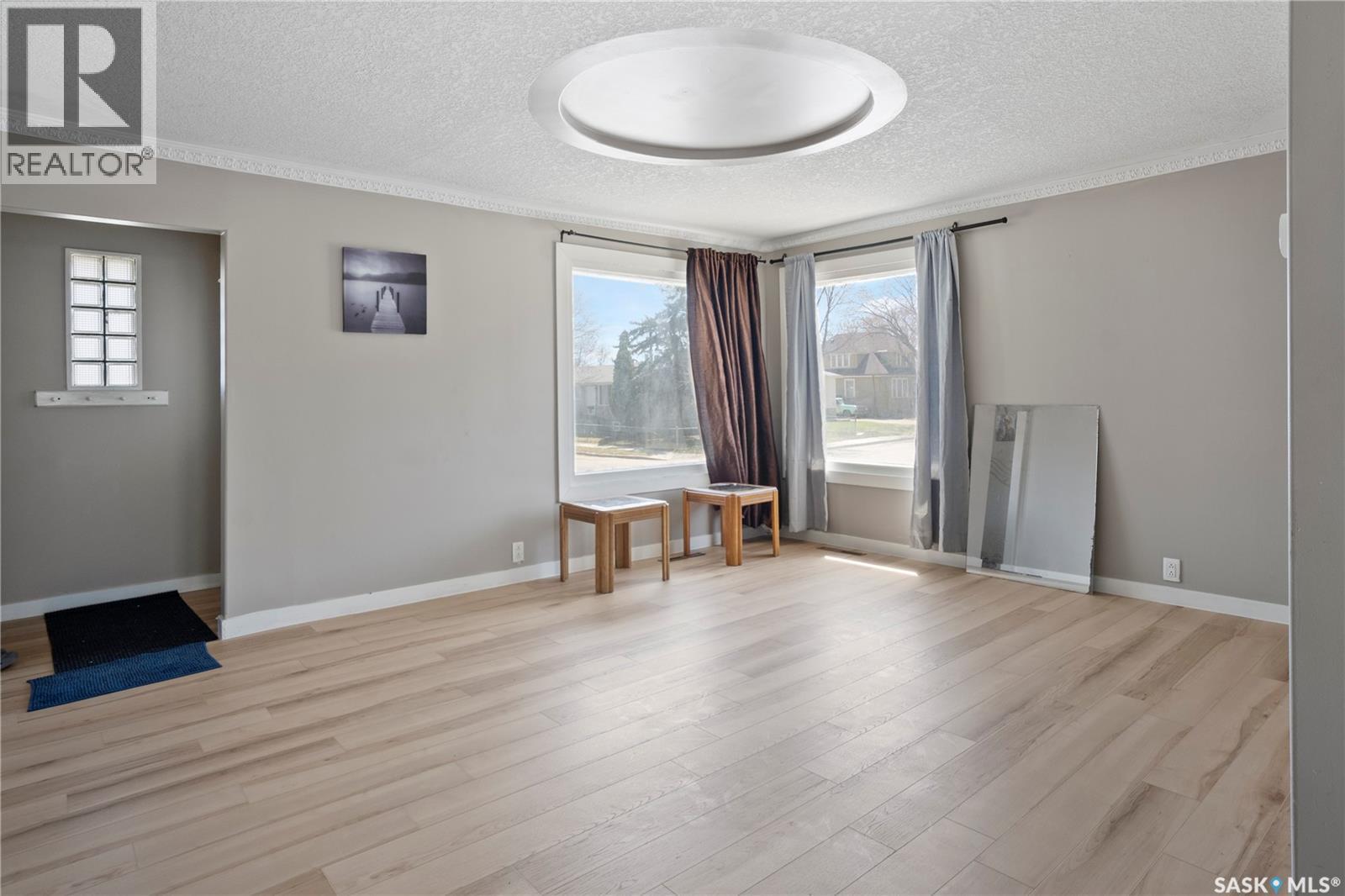 978 Lindsay Street, Regina, SK - Indoor
