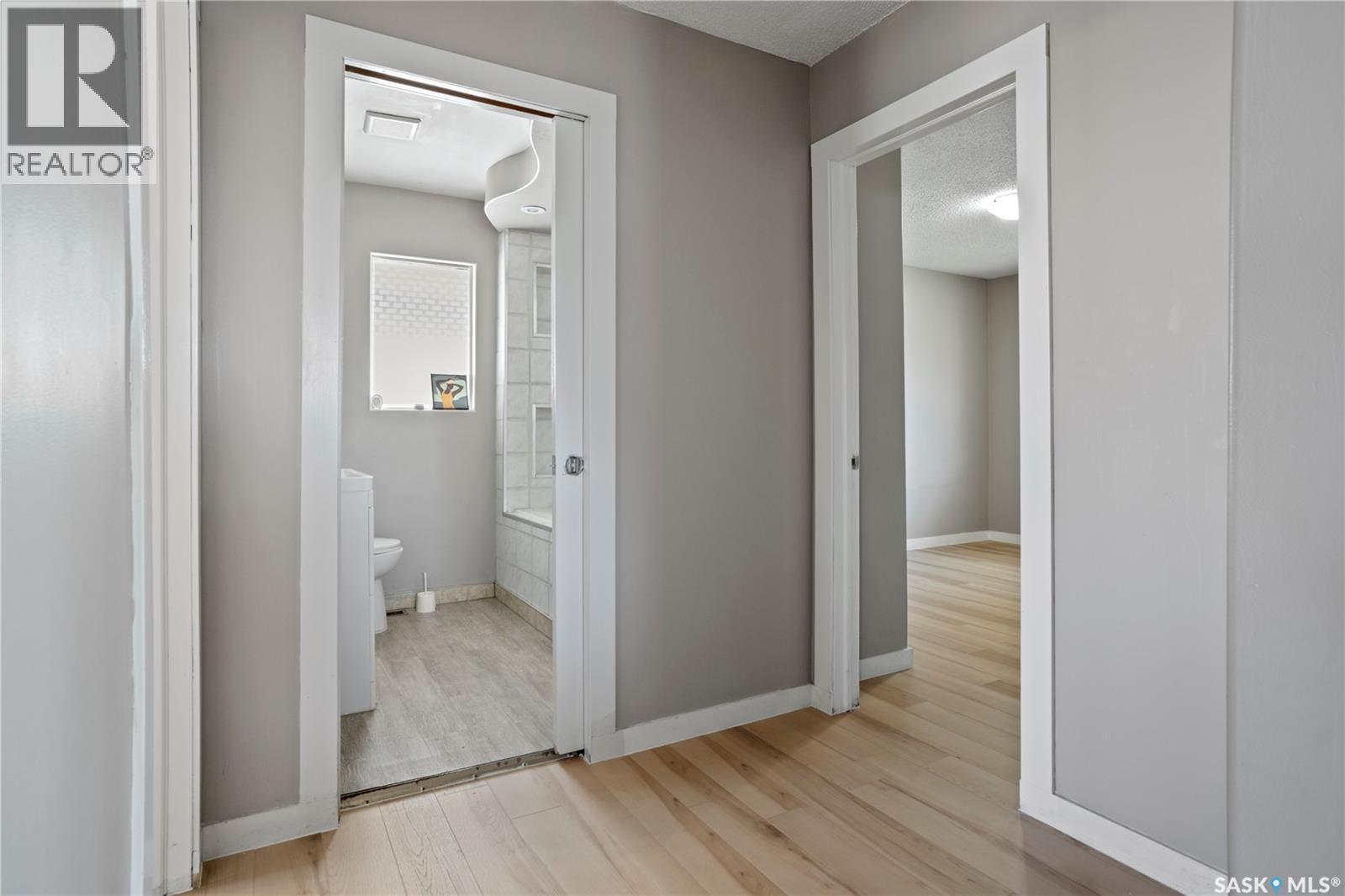 978 Lindsay Street, Regina, SK - Indoor Photo Showing Other Room