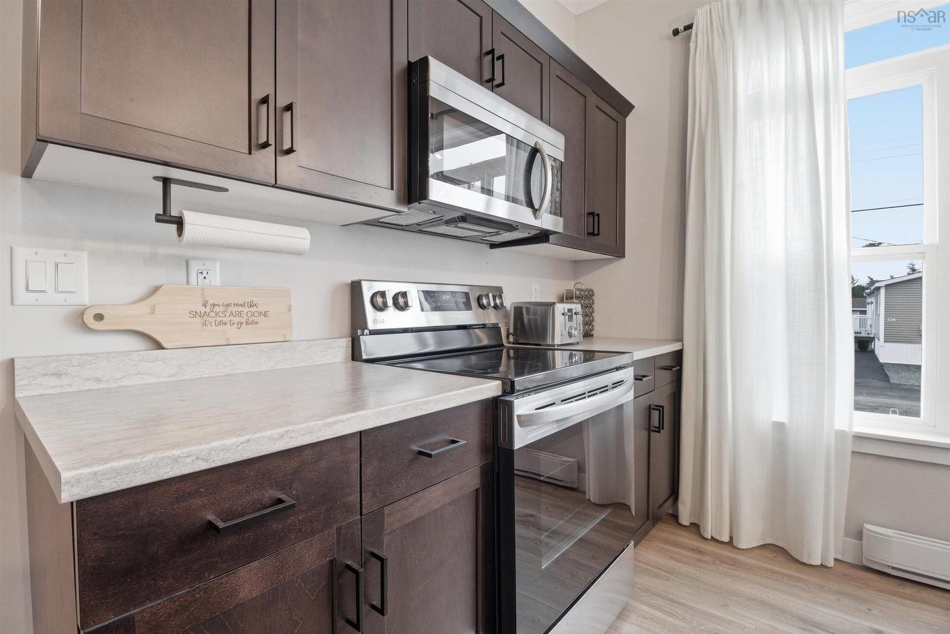 2 Helmsley Crescent, Elmsdale, NS