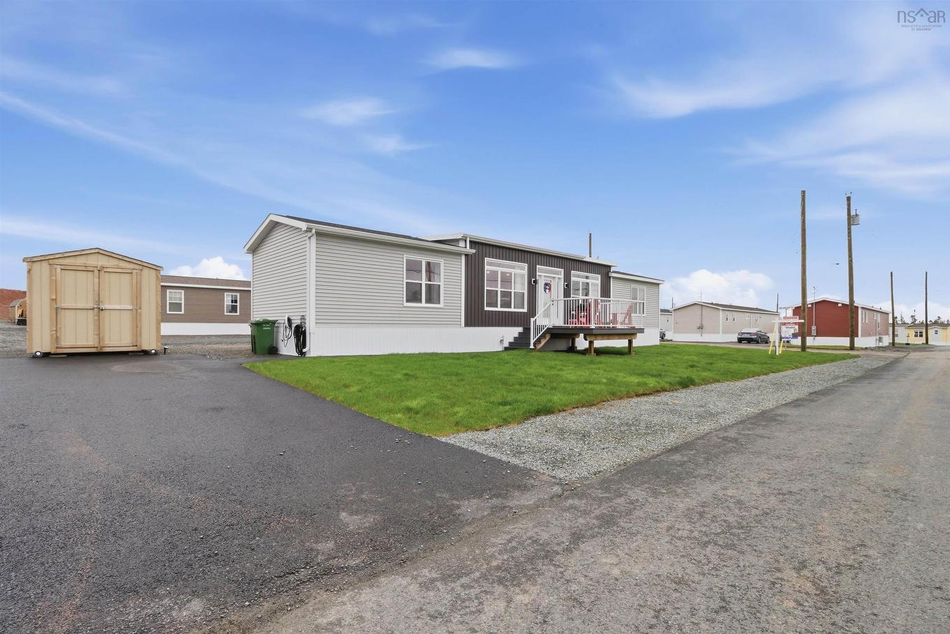 2 Helmsley Crescent, Elmsdale, NS