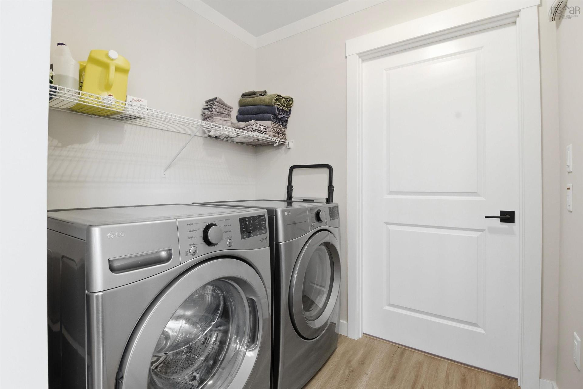 2 Helmsley Crescent, Elmsdale, NS