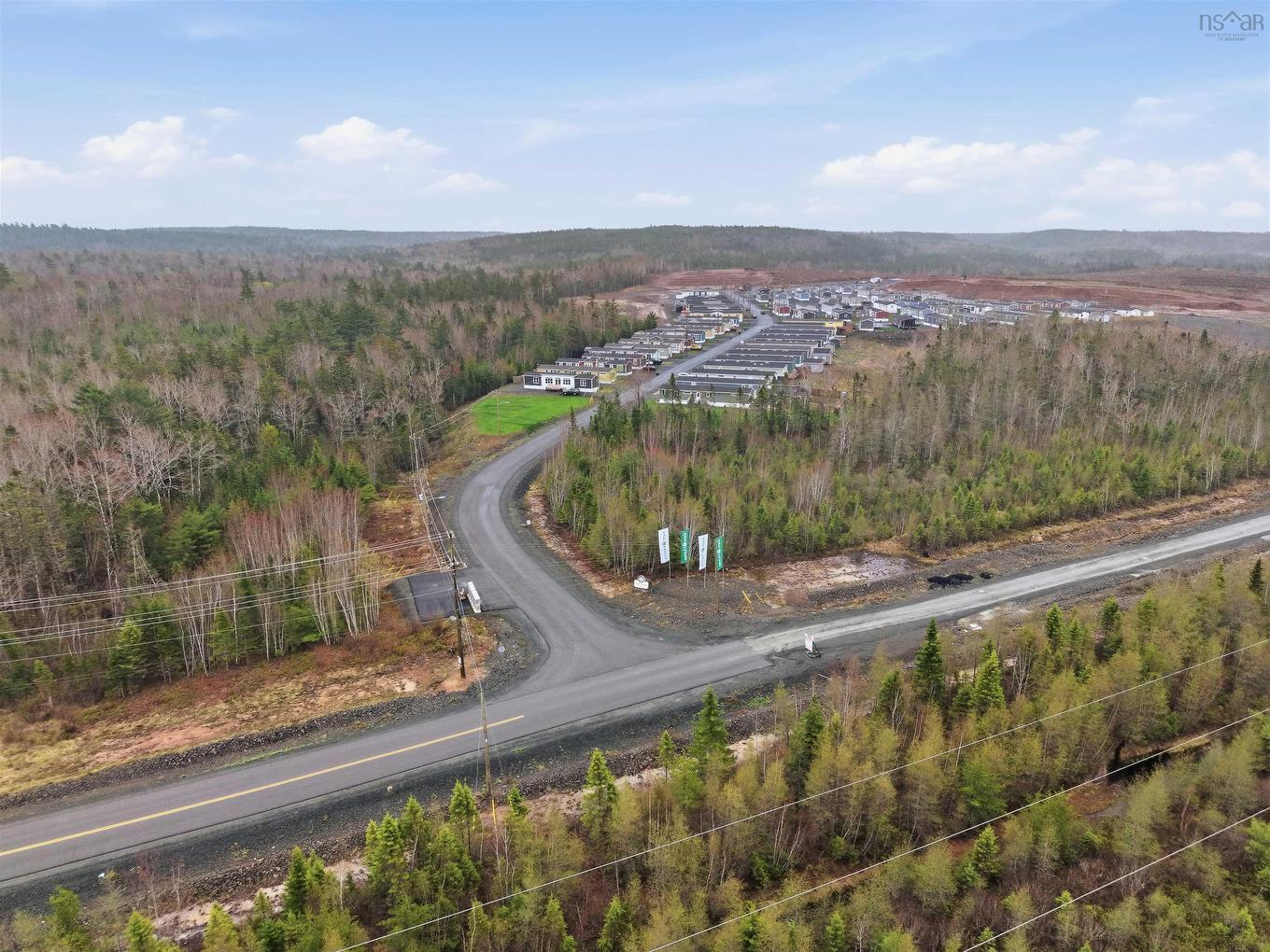 2 Helmsley Crescent, Elmsdale, NS