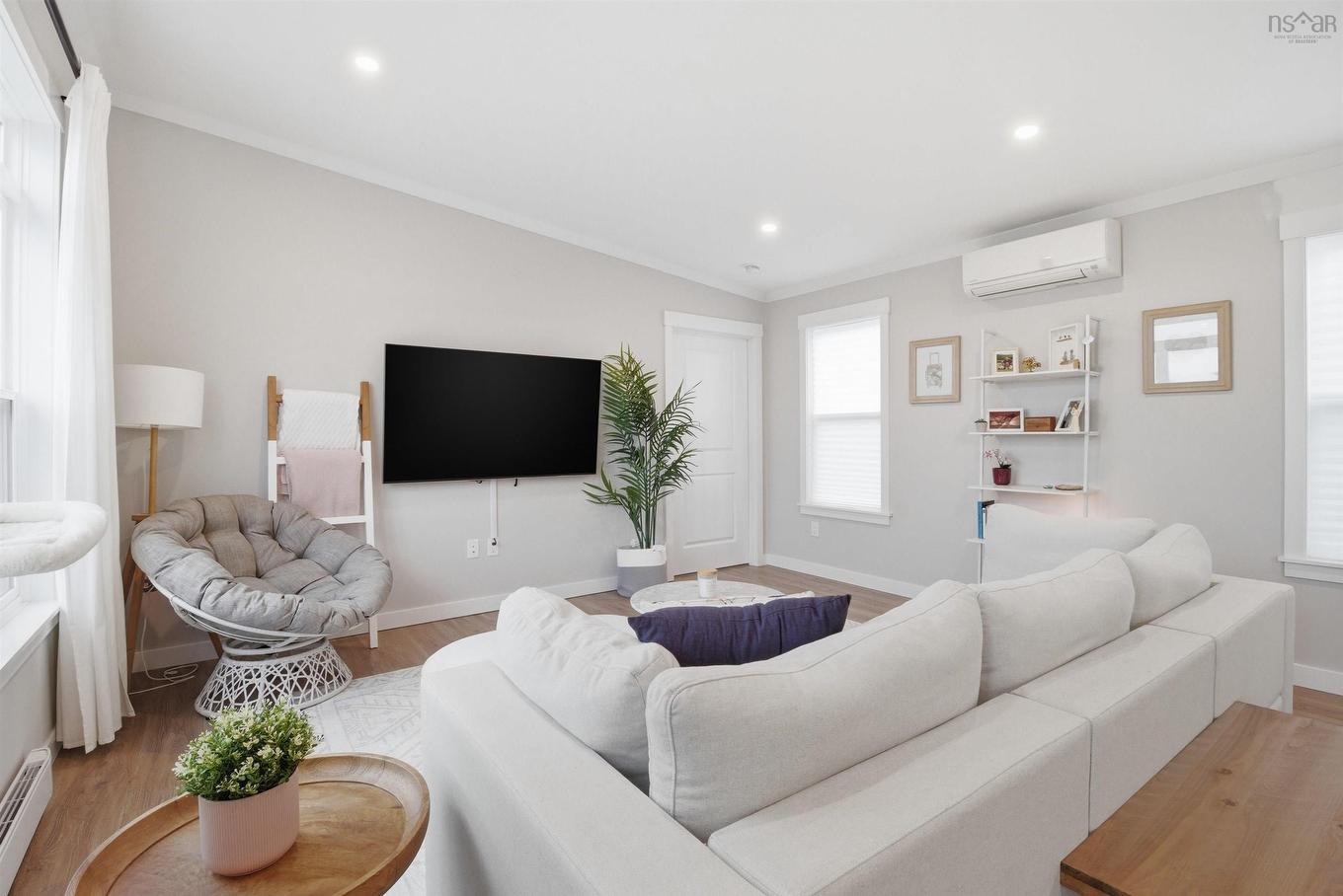 2 Helmsley Crescent, Elmsdale, NS