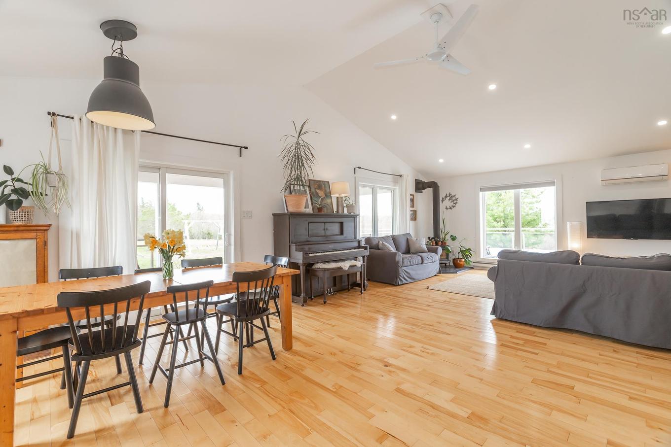10916 Highway 1, Lawrencetown, NS