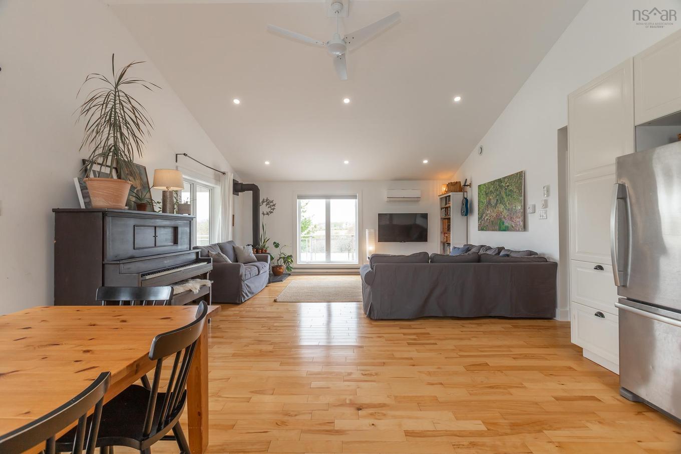 10916 Highway 1, Lawrencetown, NS