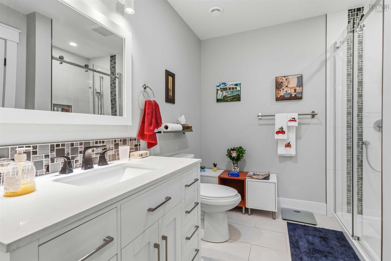71 Acorn Drive, Bridgewater, NS