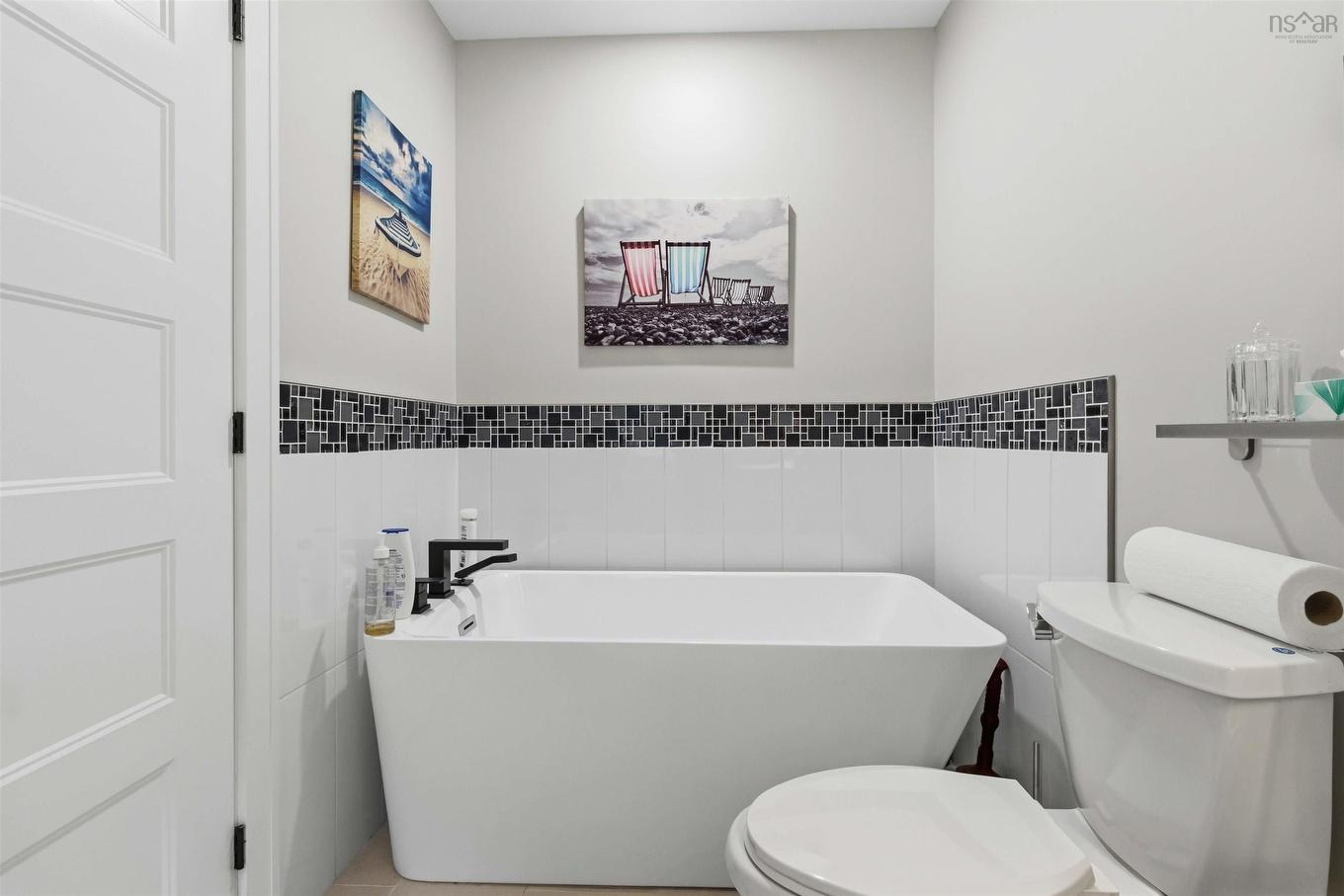 71 Acorn Drive, Bridgewater, NS