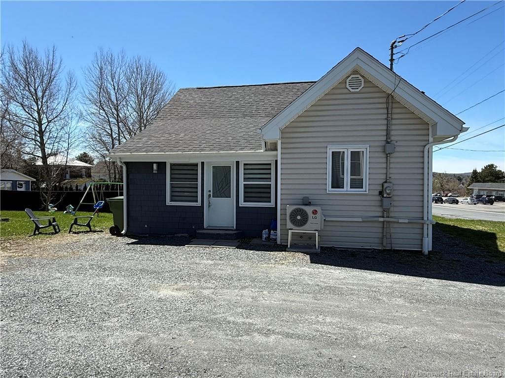 69 Pont Rd, Saint-Léonard, NB