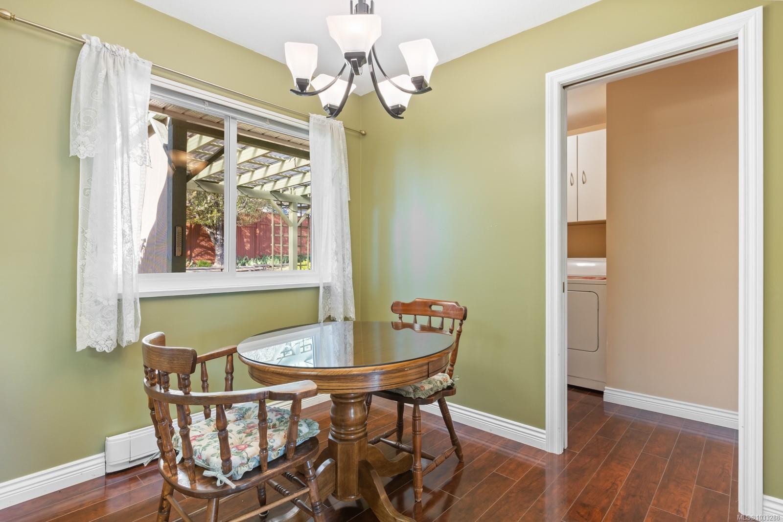 2188 Cardinal Pl, Comox, BC