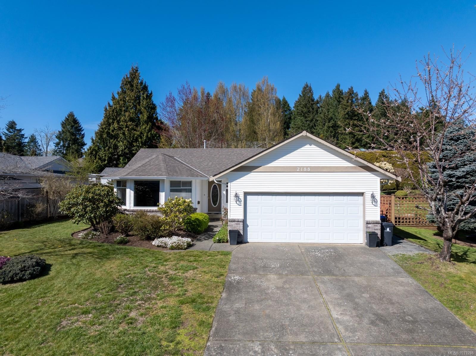 2188 Cardinal Pl, Comox, BC