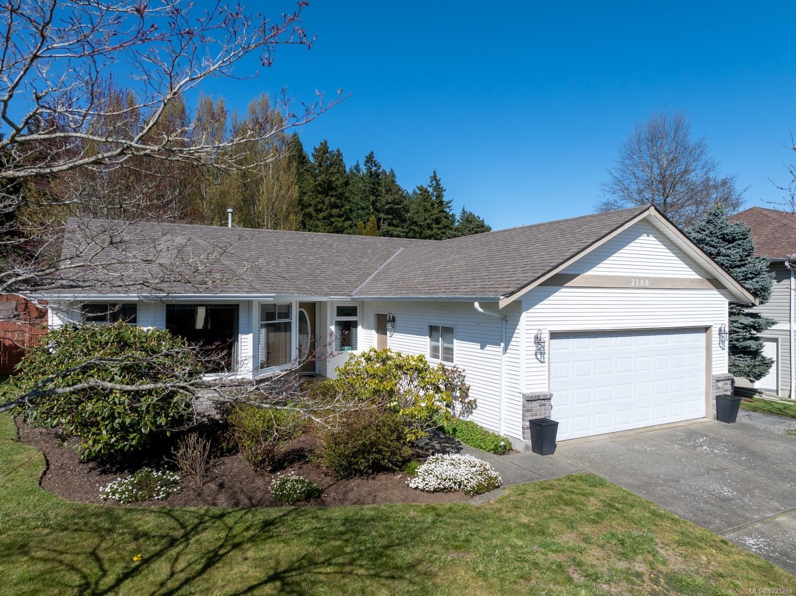 2188 Cardinal Pl, Comox, BC