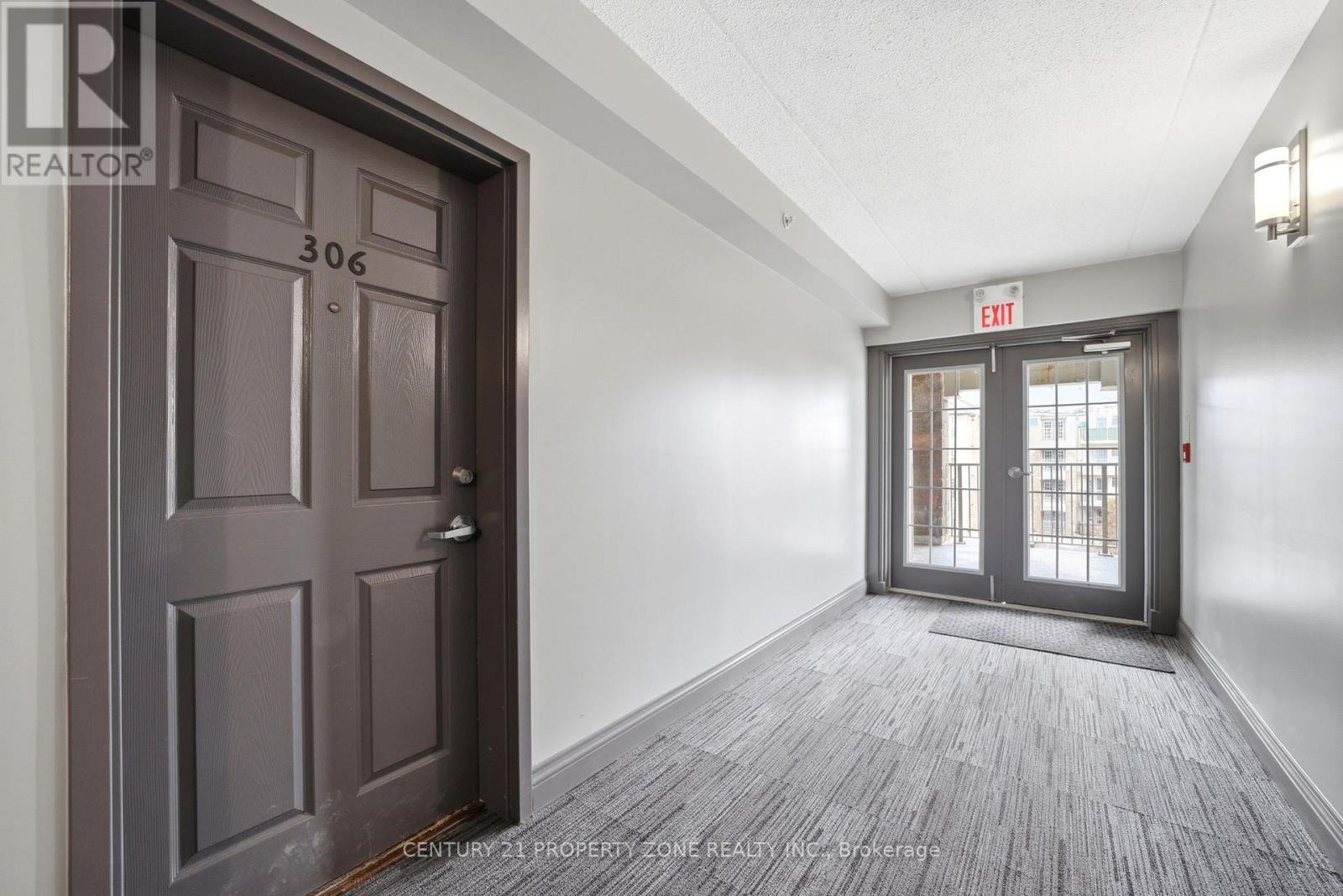 306 - 1440 Bishops Gate, Oakville, ON - Indoor Photo Showing Other Room