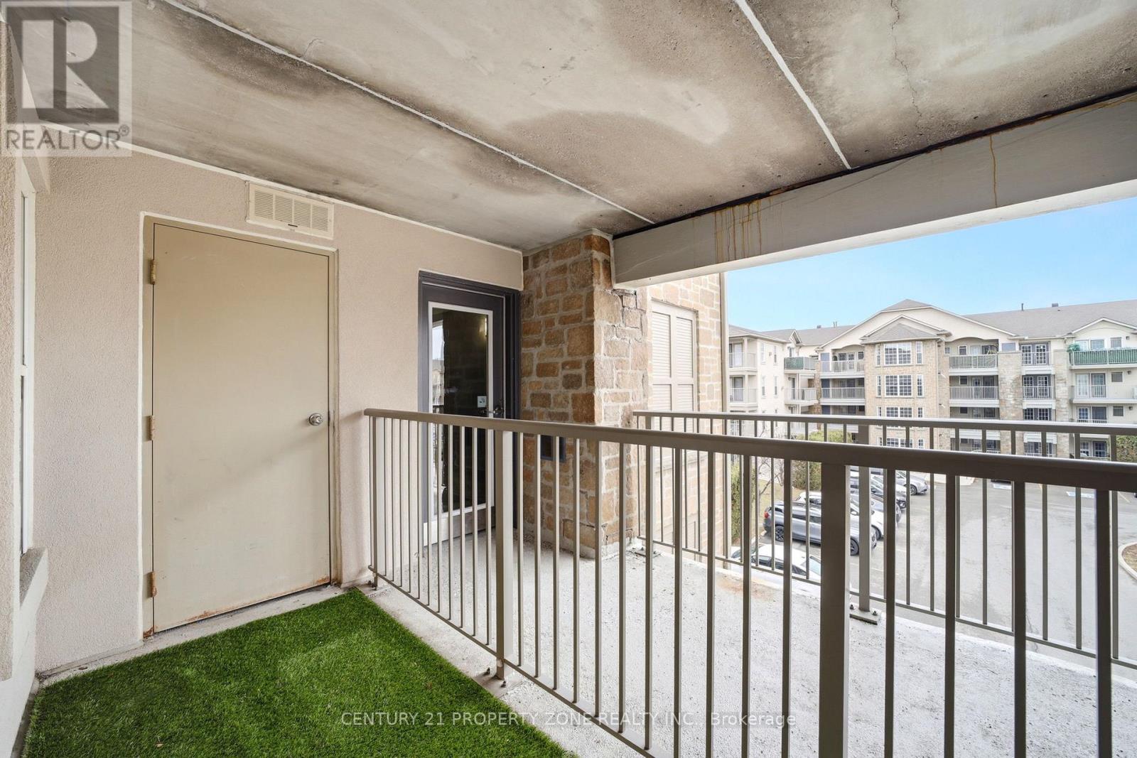 306 - 1440 Bishops Gate, Oakville, ON - Outdoor With Balcony With Exterior