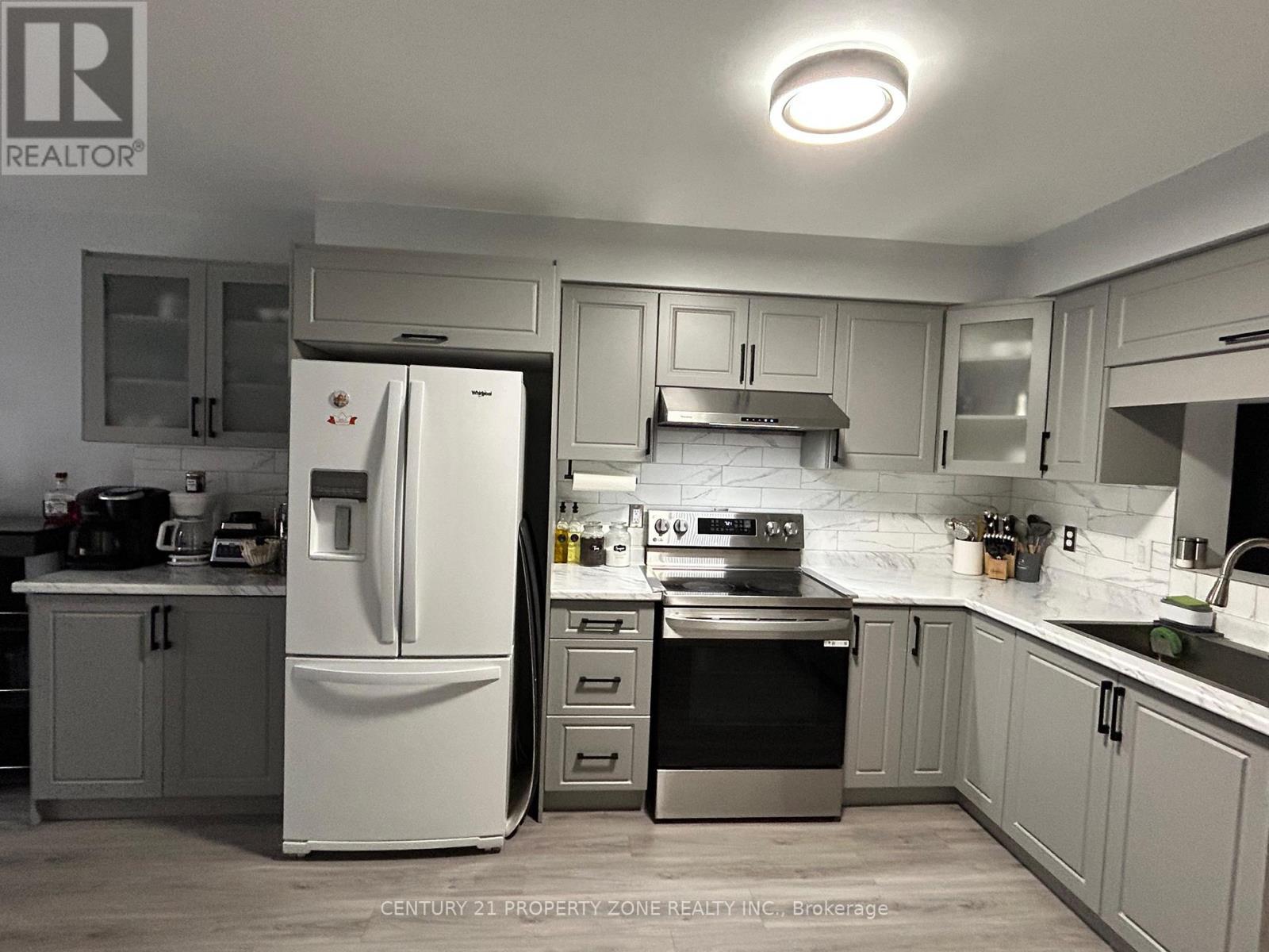 26 - 9 Ailsa Place, London South, ON - Indoor Photo Showing Kitchen