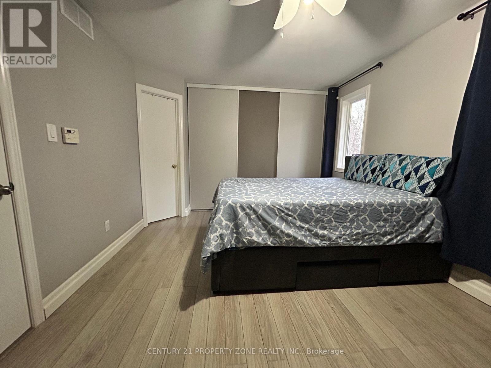 26 - 9 Ailsa Place, London South, ON - Indoor Photo Showing Bedroom
