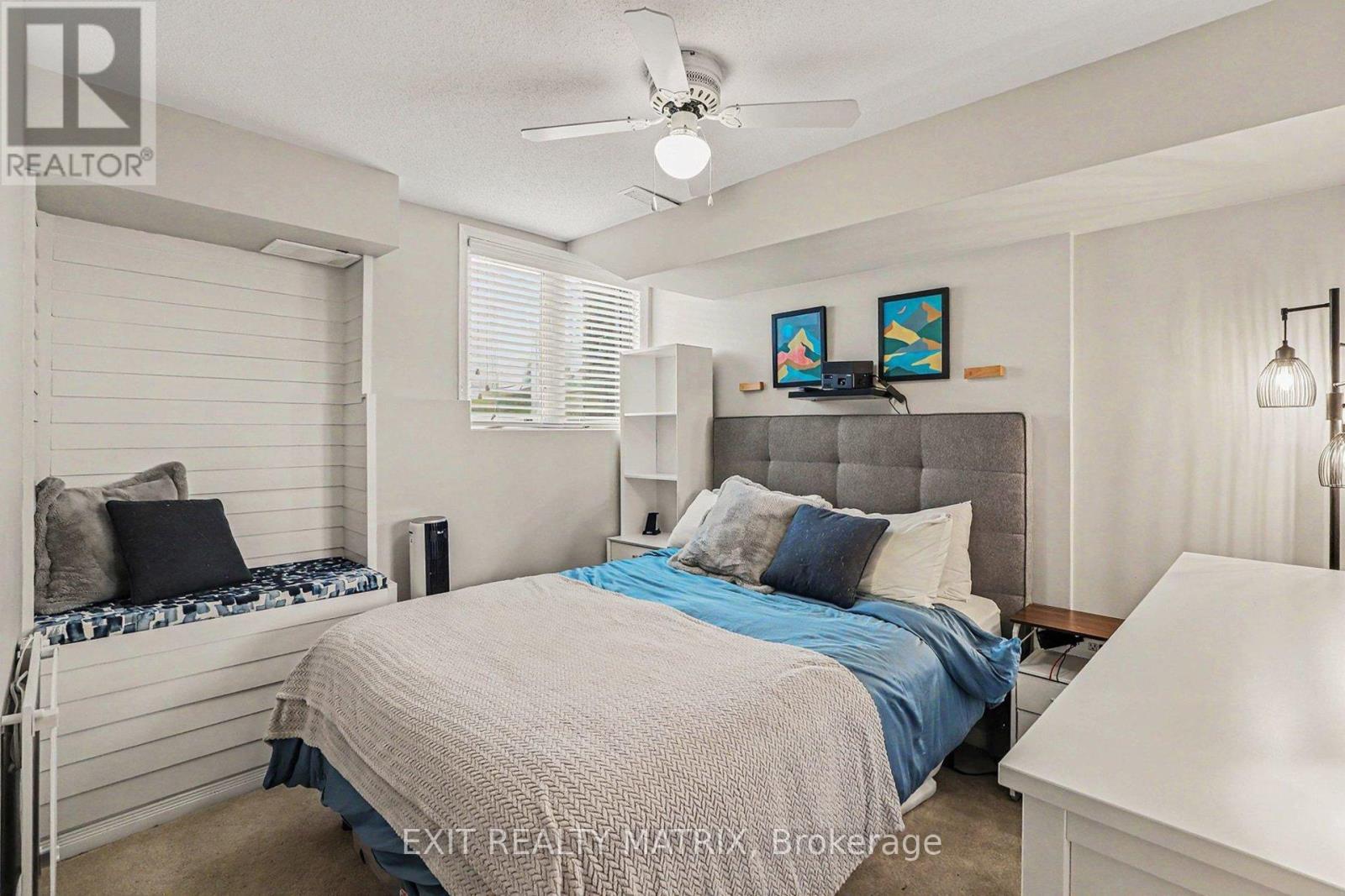88 Strathaven Private, Ottawa, ON - Indoor Photo Showing Bedroom
