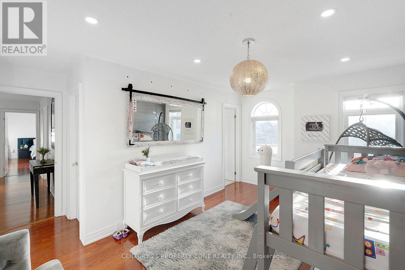 30 Grouse Lane, Brampton, ON - Indoor
