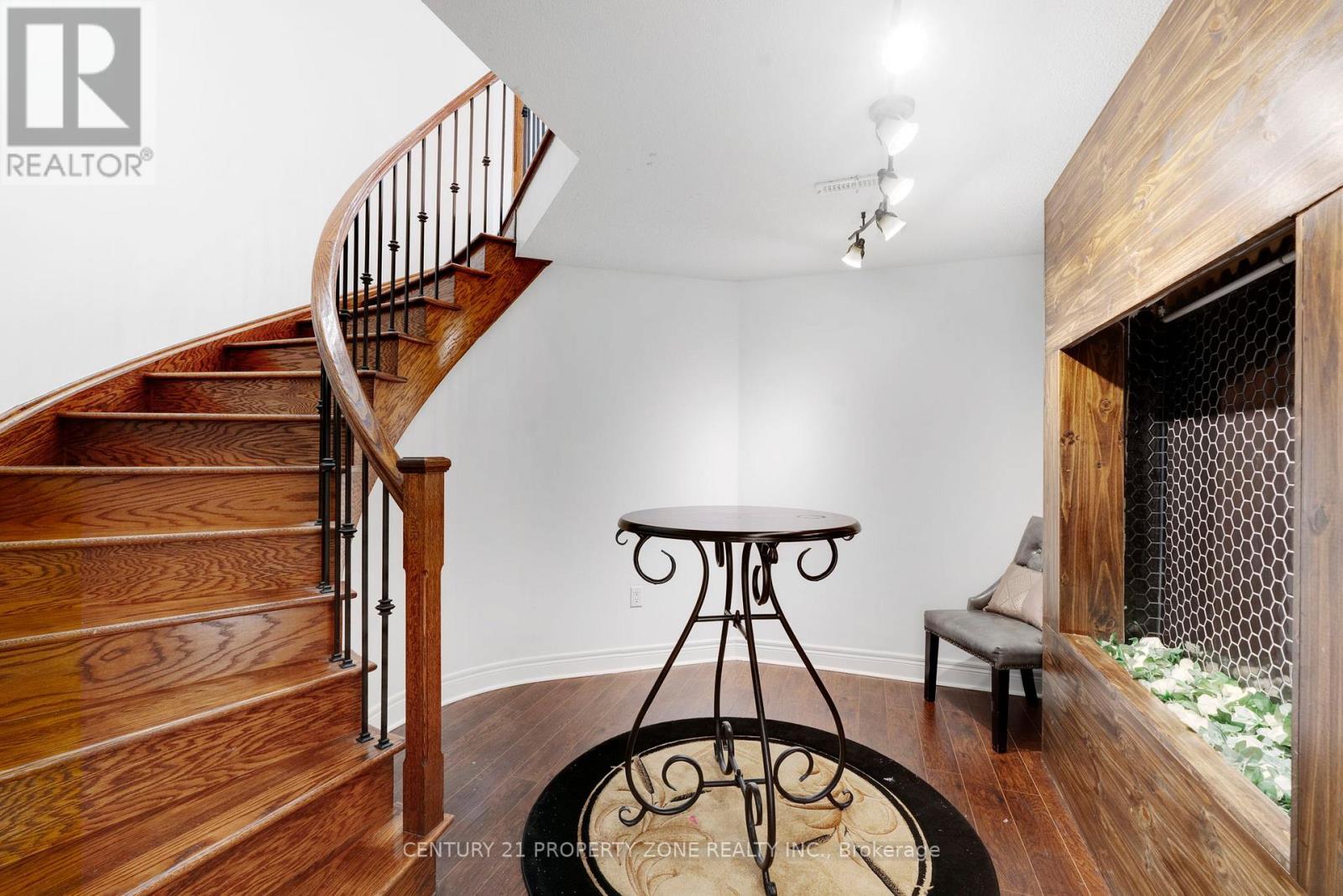 30 Grouse Lane, Brampton, ON - Indoor Photo Showing Other Room