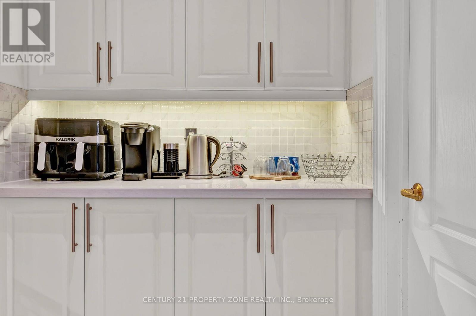 30 Grouse Lane, Brampton, ON - Indoor