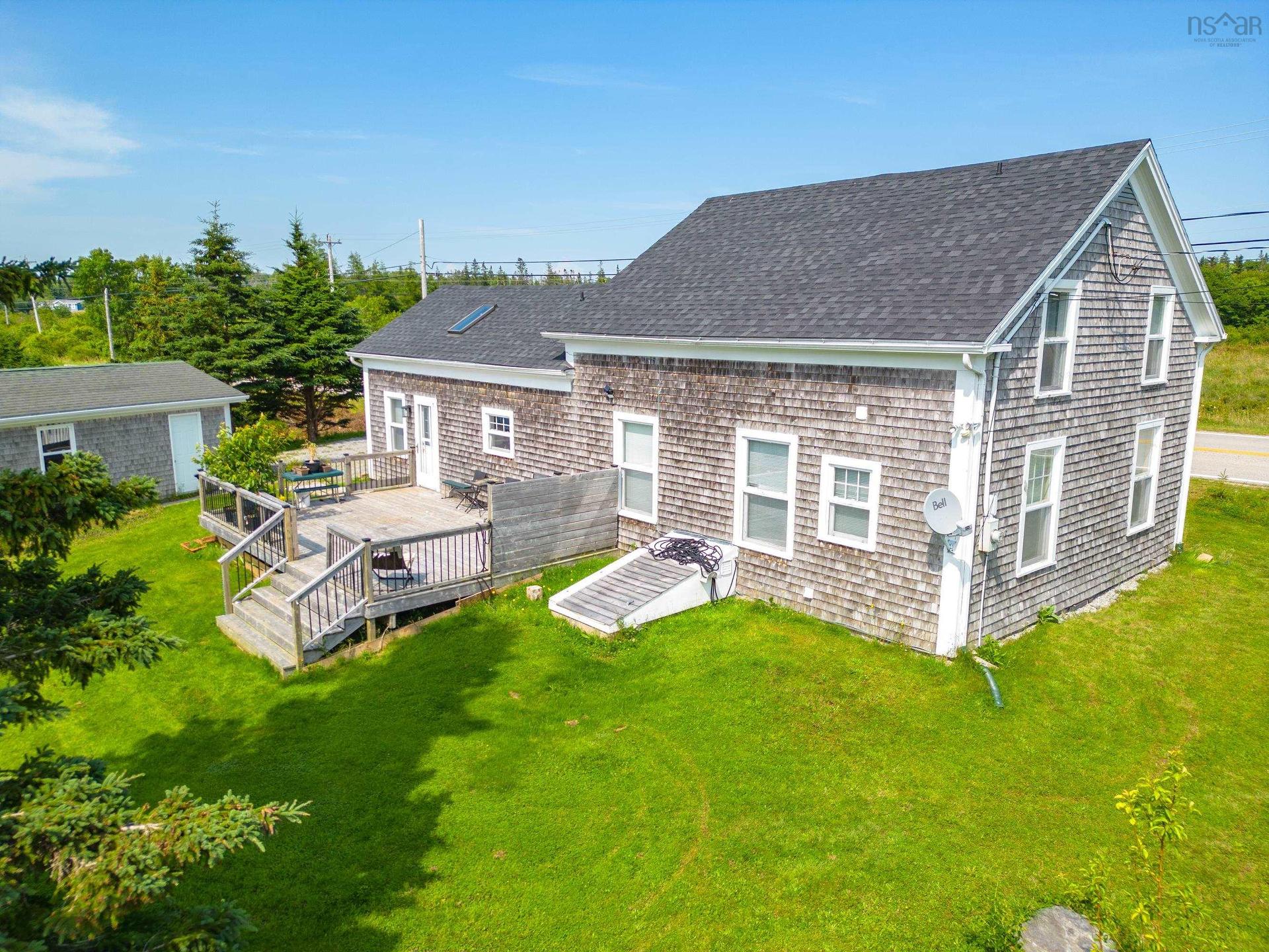 1663 Highway 3, East Pubnico, NS