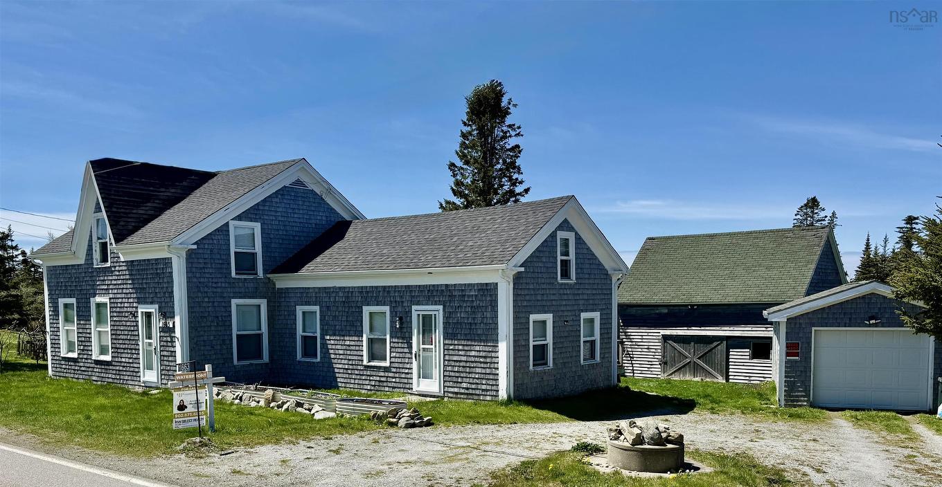 1663 Highway 3, East Pubnico, NS