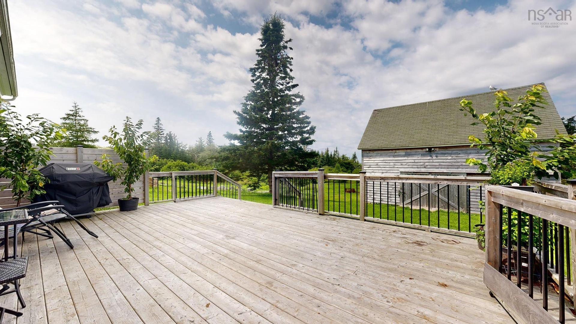 1663 Highway 3, East Pubnico, NS