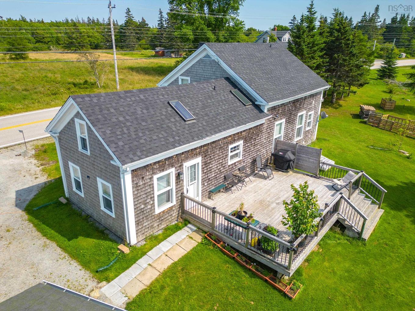 1663 Highway 3, East Pubnico, NS