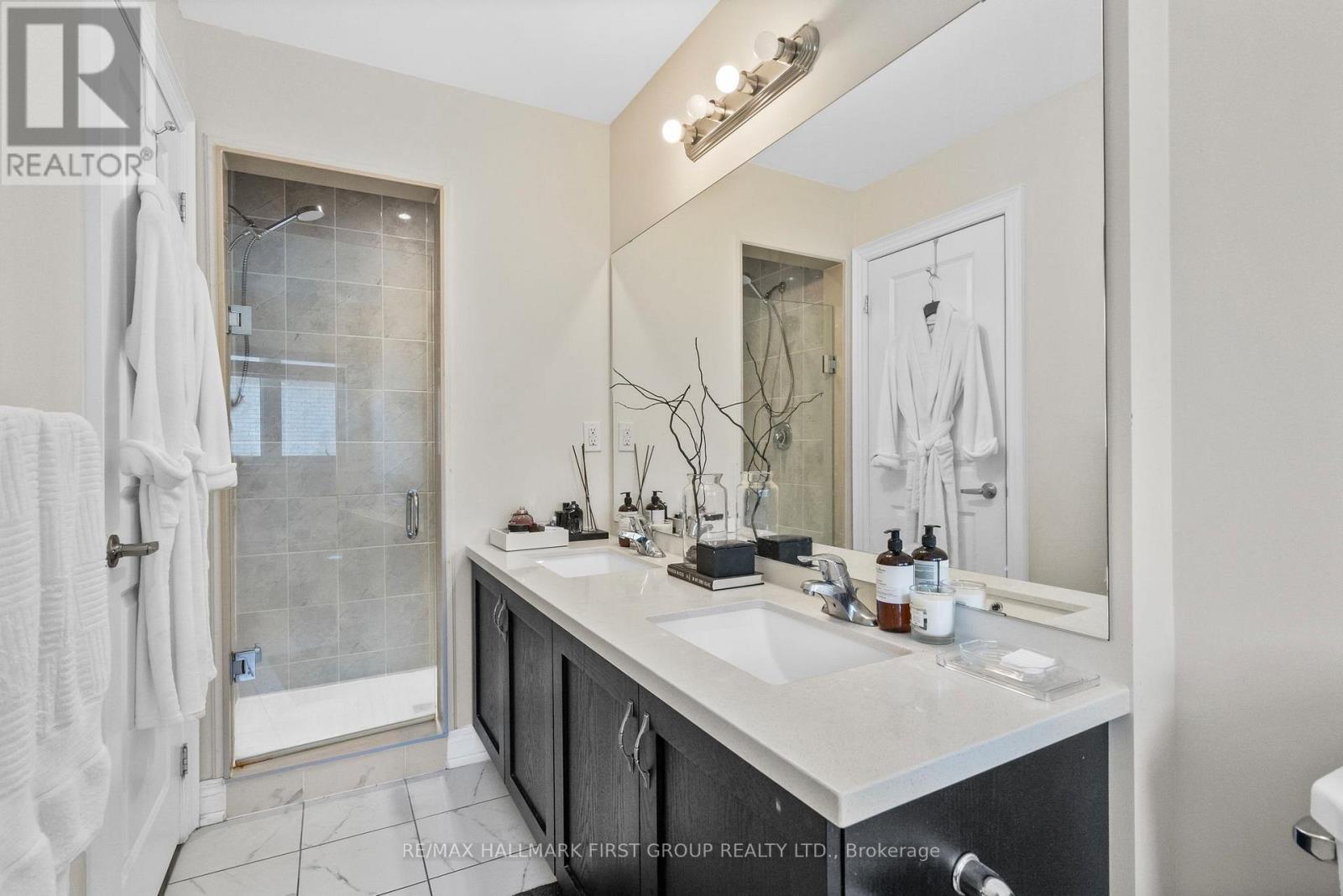 Primary Ensuite - 22 Phillipsen Way, Markham, ON - Indoor Photo Showing Bathroom
