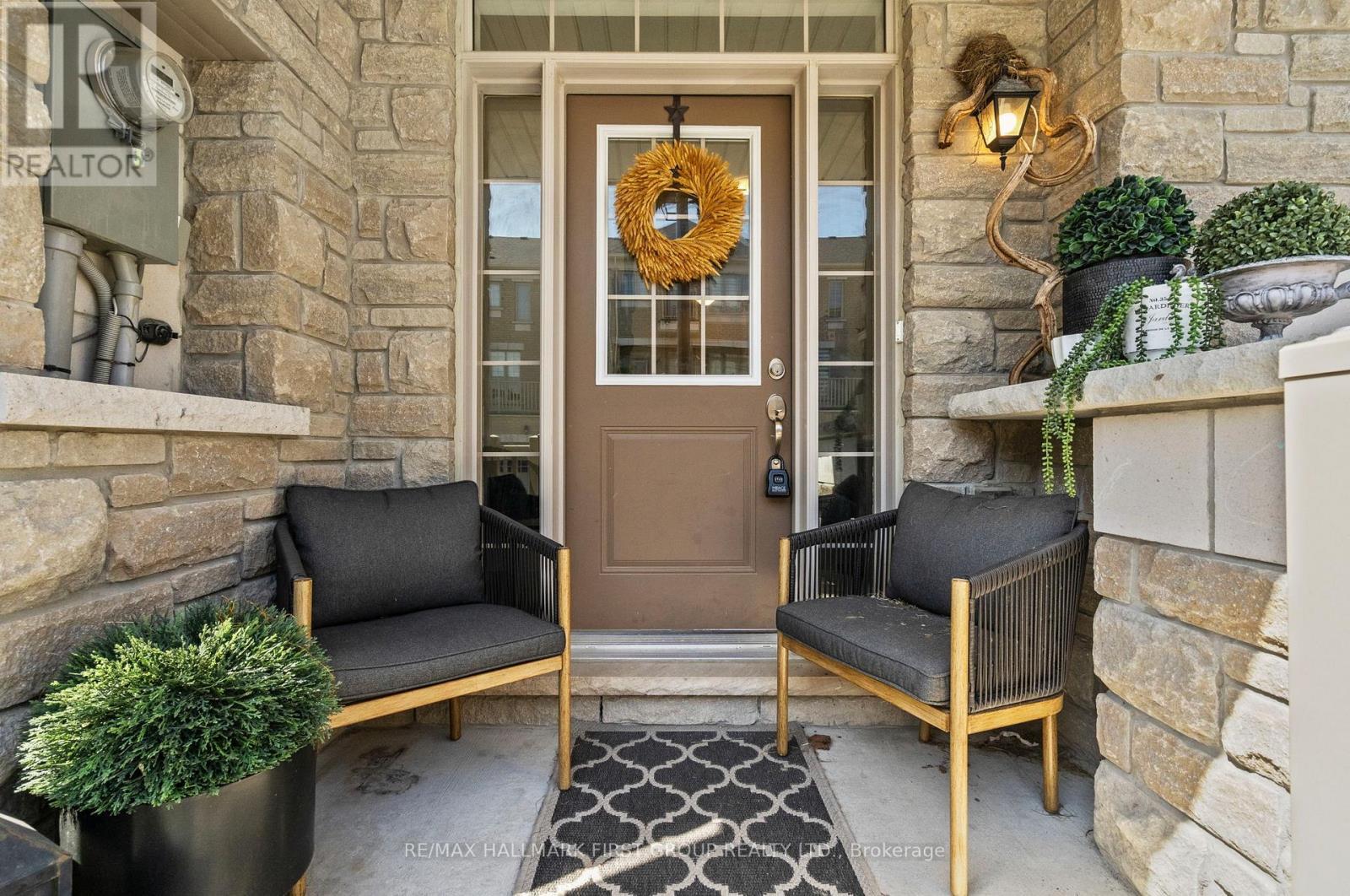 22 Phillipsen Way, Markham, ON - Outdoor With Exterior