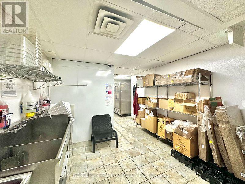 1201 Hurontario Street, Mississauga, ON