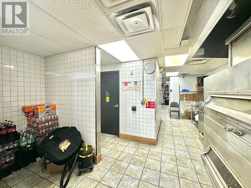1201 Hurontario Street, Mississauga, ON