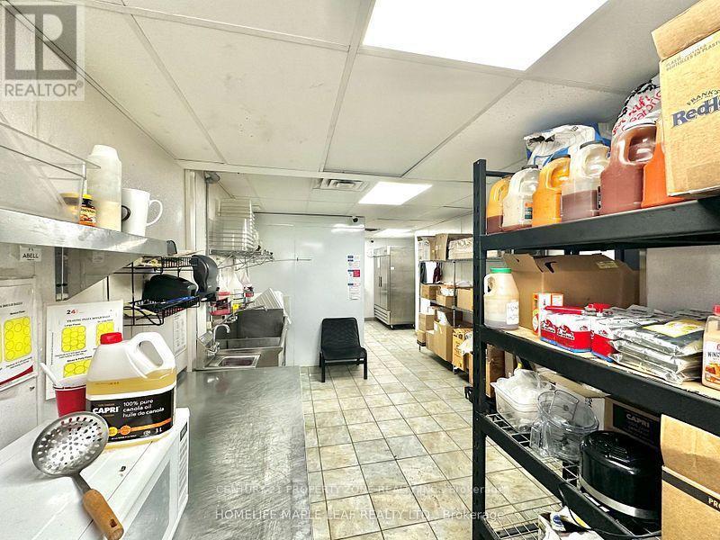 1201 Hurontario Street, Mississauga, ON
